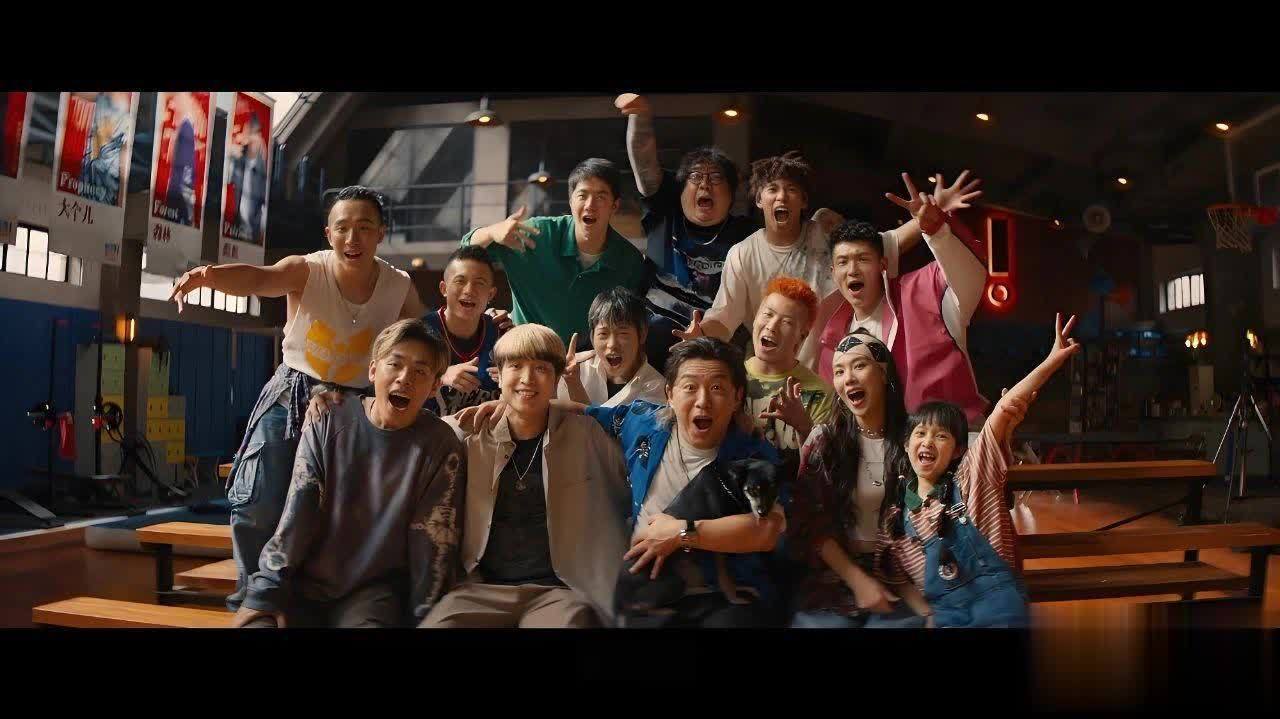 《热烈》重映：青春热血未凉，还是时代滤镜下的虚妄狂欢？