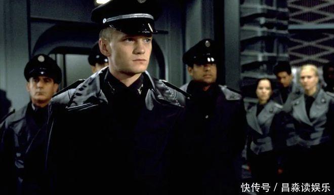 保罗·范霍文执导的10部高分电影，每部都是剖析人性的教科书