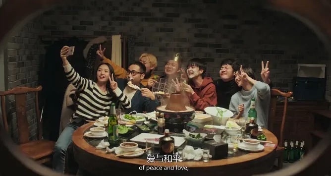 电影人的白日梦，工具要不要卖身？