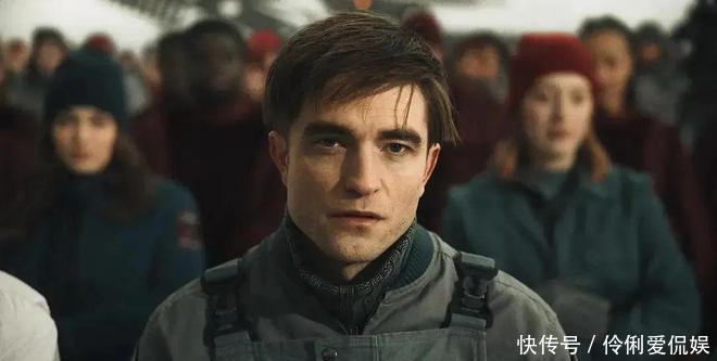 《寄生虫》导演砸14亿拍的打工人喜剧“扑”了，底层故事失灵了？