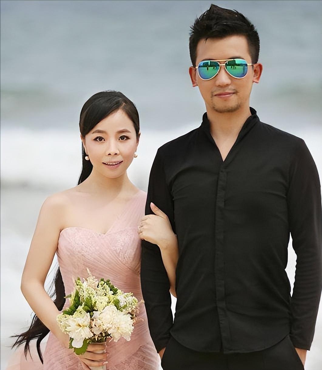 王二妮：23岁成名，放弃百万年薪下嫁农村，如今咋样了