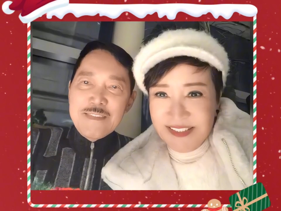 年初一，谢霆锋与两个儿子的合影公开，三父子一样高就像兄弟