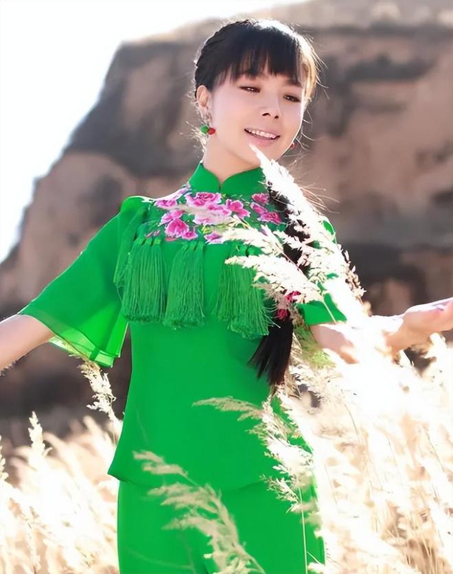 王二妮：倒贴100万2套房嫁农村穷小伙，结婚10年了，如今后悔吗？