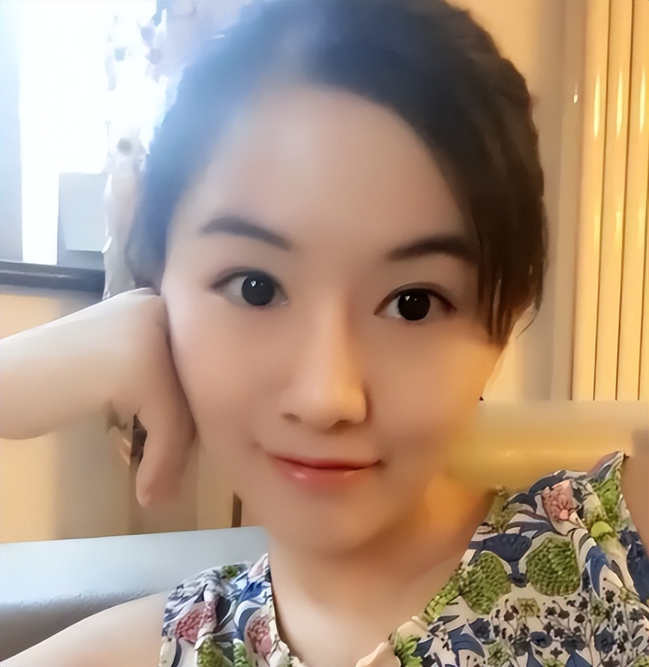 捞女天花板翟欣欣认罪认罚！回顾她的聊天记录，简直太毁三观了！
