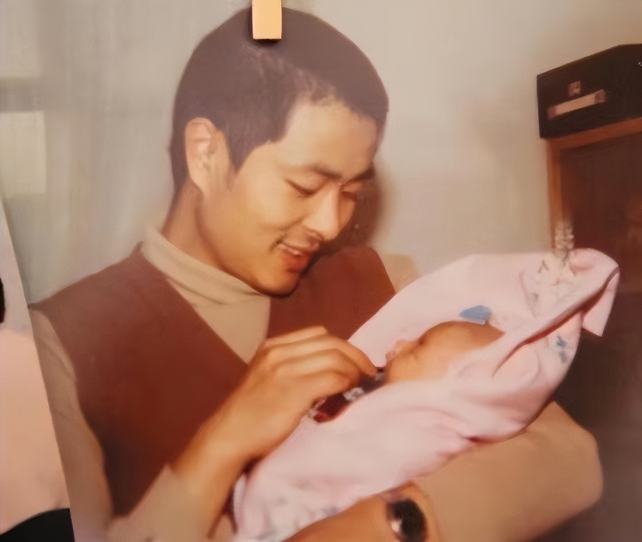 濮存昕女儿濮方：倒贴50万下嫁到东北农村，结婚10年被丈夫宠成宝
