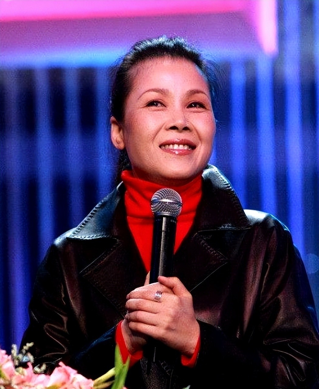 田震：不后悔和那英闹掰，我和她不熟，23年后，二人差距一目了然