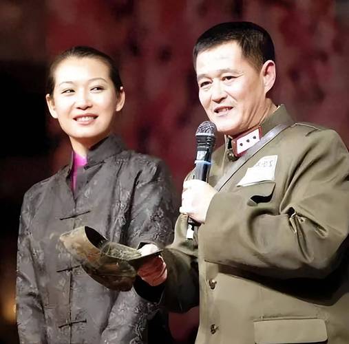 多年不易，嫁赵本山生双胞胎的马丽娟自曝：在婚姻中哭过也抑郁过