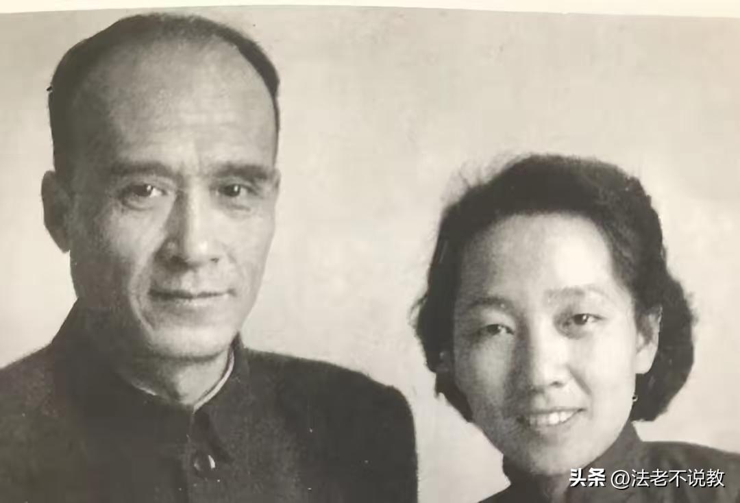 原来他早已离世！临终只给妻子留下200块，妻子为其守寡到老