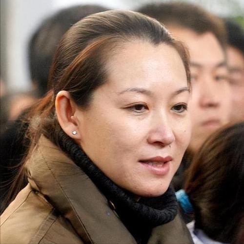 多年不易，嫁赵本山生双胞胎的马丽娟自曝：在婚姻中哭过也抑郁过