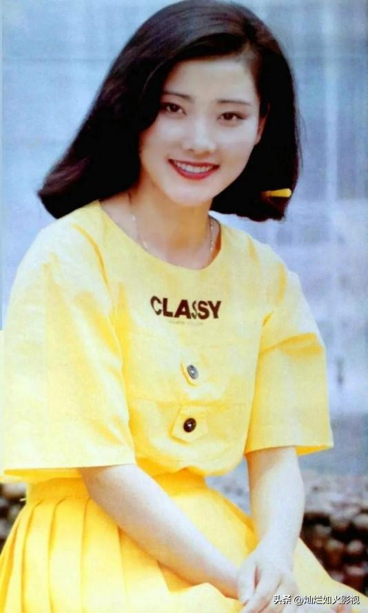 她因长相太美无人敢追，父亲为她终身不娶，她的魅力究竟有多大？
