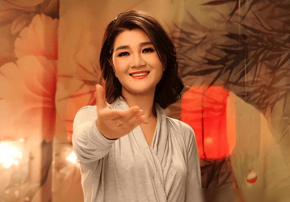 4年前，那个被刀郎告上法庭后淡出歌坛的降央卓玛，现状如何了？