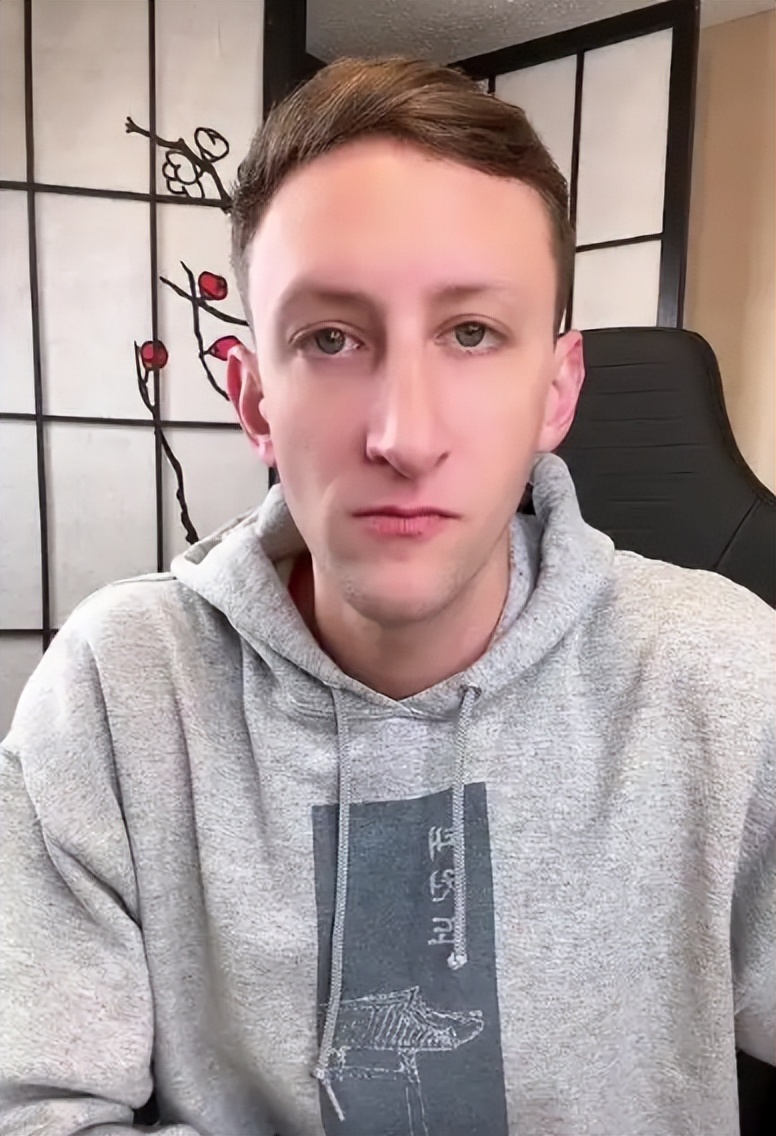 美论坛：埃文·凯尔只不过捐赠了一本相册，为何如此受中国欢迎？
