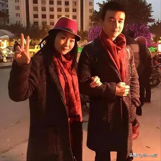 23岁小伙爱上46岁大妈，婚后不生孩子，8年过去了两人现在怎样？